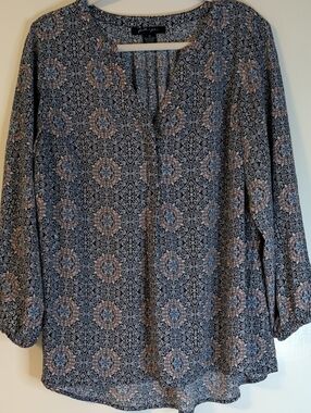 Faith & Zoe 1 XL Navy and Pink Paisley Medallion Tunic